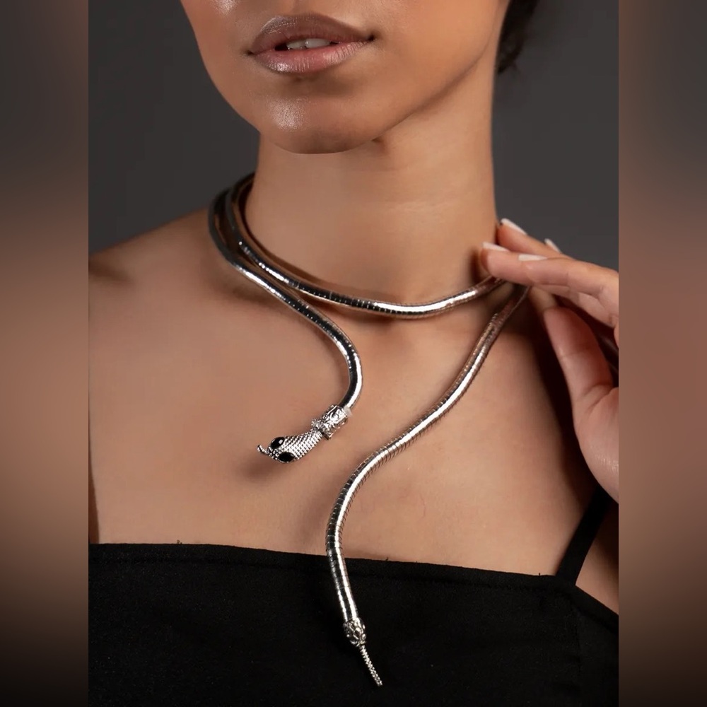 Snake Bendable Snake Chain – Wear Your Imagination